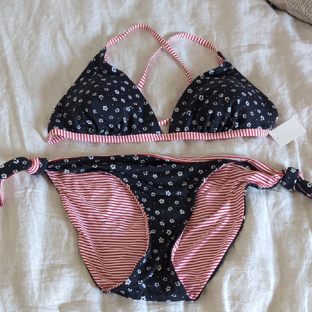 La Vie En Rose Navy Floral & Pink Stripe Reversible Bikini